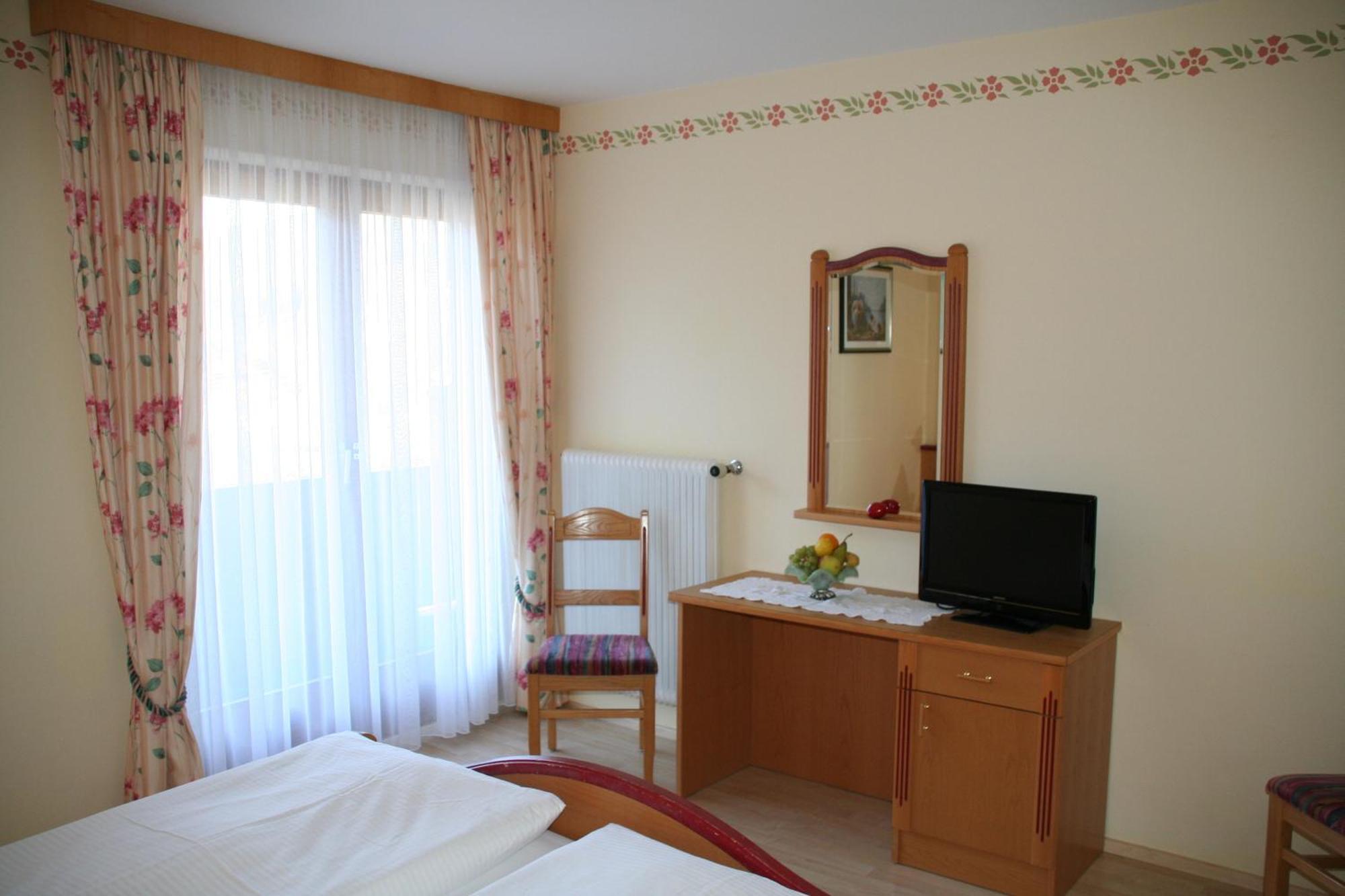 Pension Firn Sepp Mauterndorf  Buitenkant foto